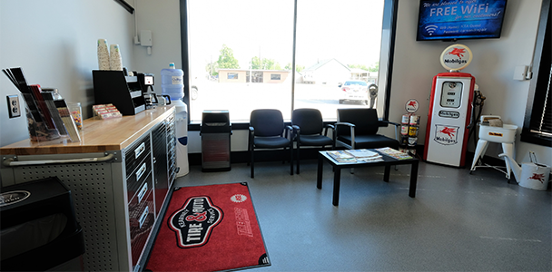 Waiting Area - Kearney Tire & Auto Service